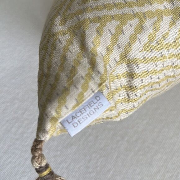 Lace field Designs Pillow Decor Bundle (2) - Picture 4 of 9